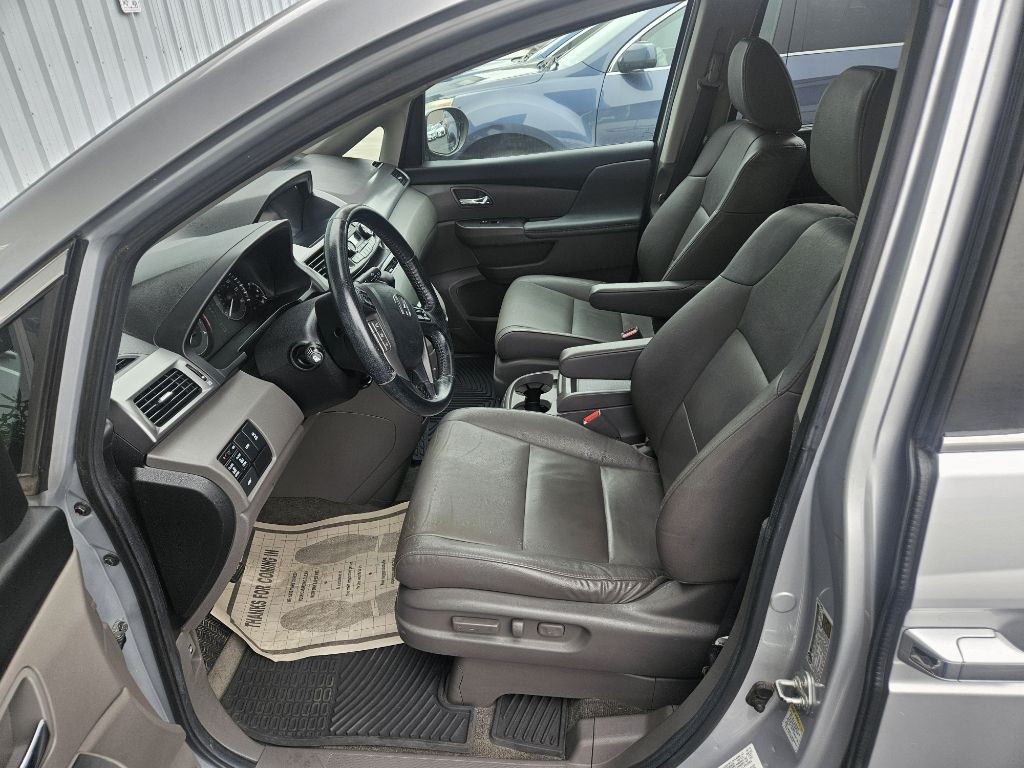 2014 Honda Odyssey Image 11