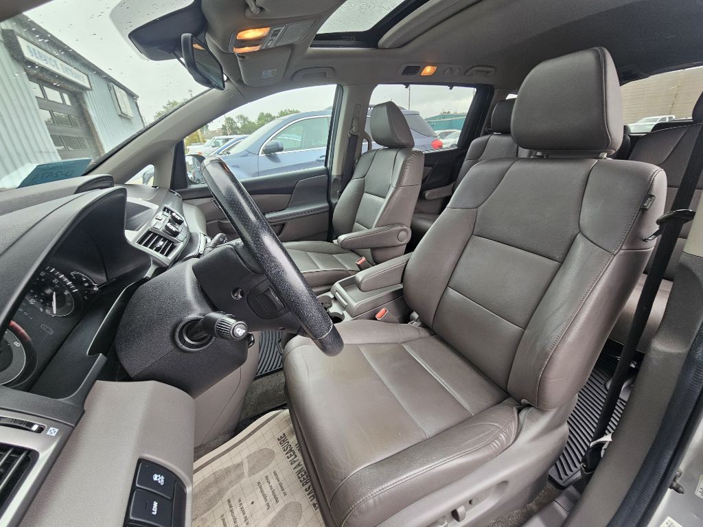2014 Honda Odyssey Image 12