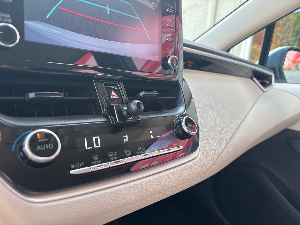 2020 Toyota Corolla Image 11