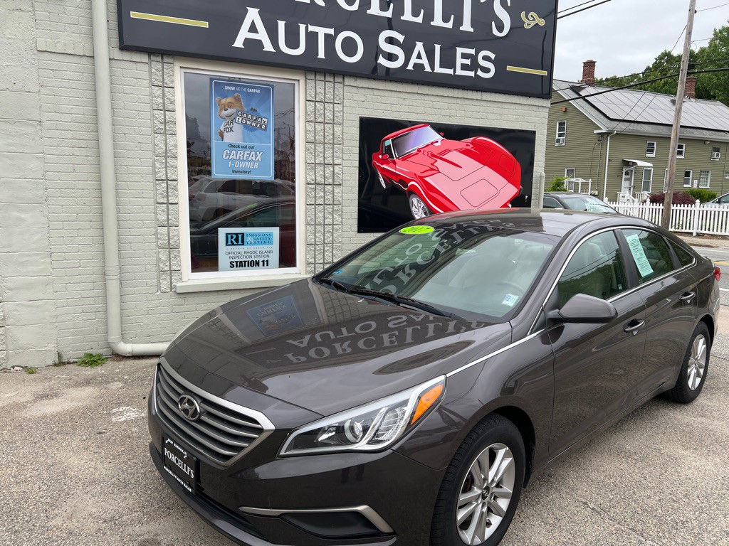 2017 Hyundai Sonata Image 2