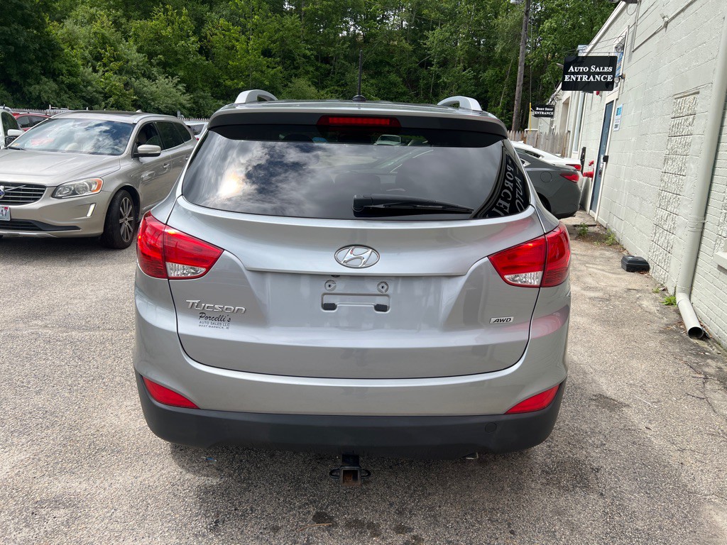 2015 Hyundai Tucson Image 4