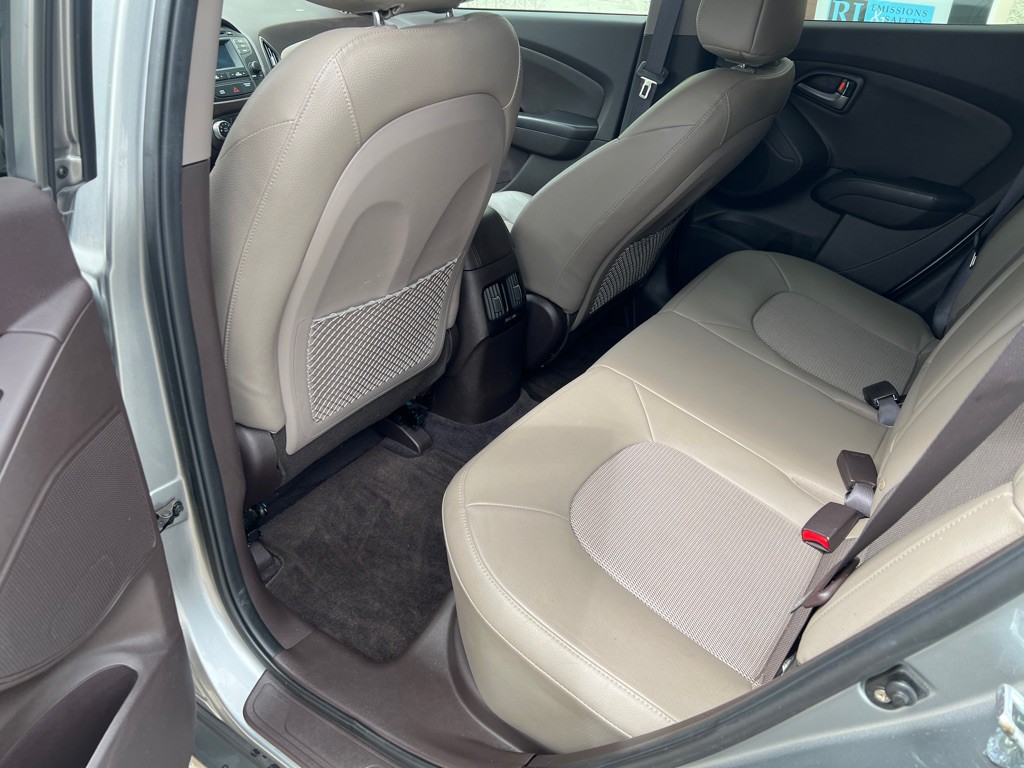 2015 Hyundai Tucson Image 15