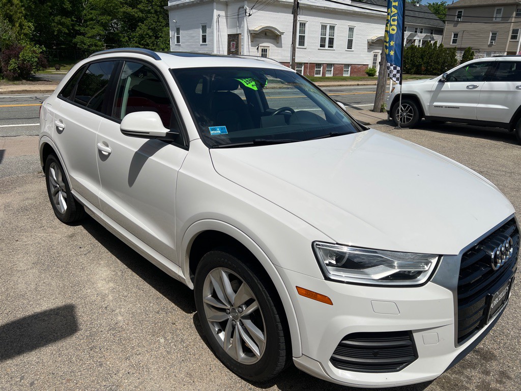 2017 Audi Q3 Image 6