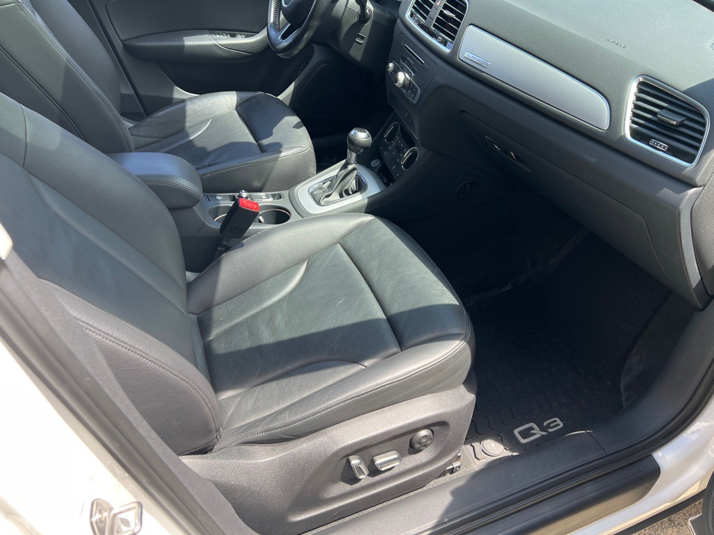 2017 Audi Q3 Image 13