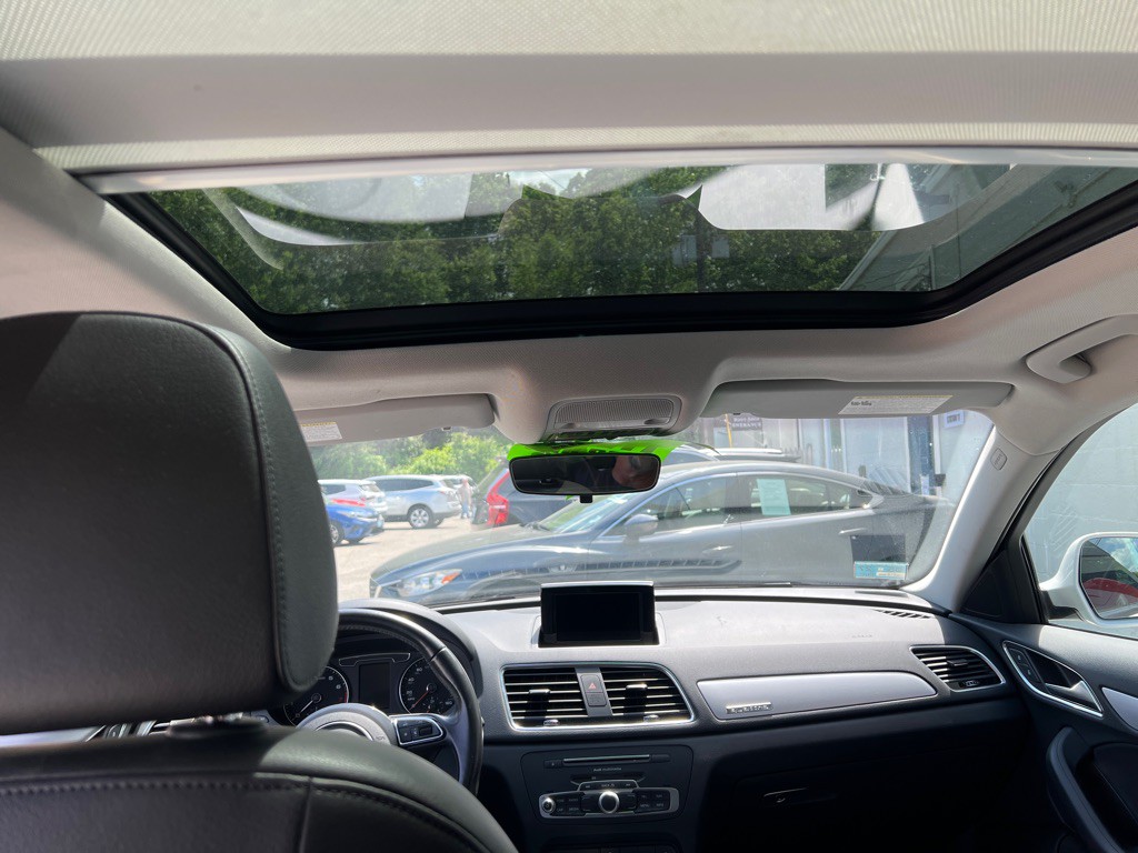2017 Audi Q3 Image 16