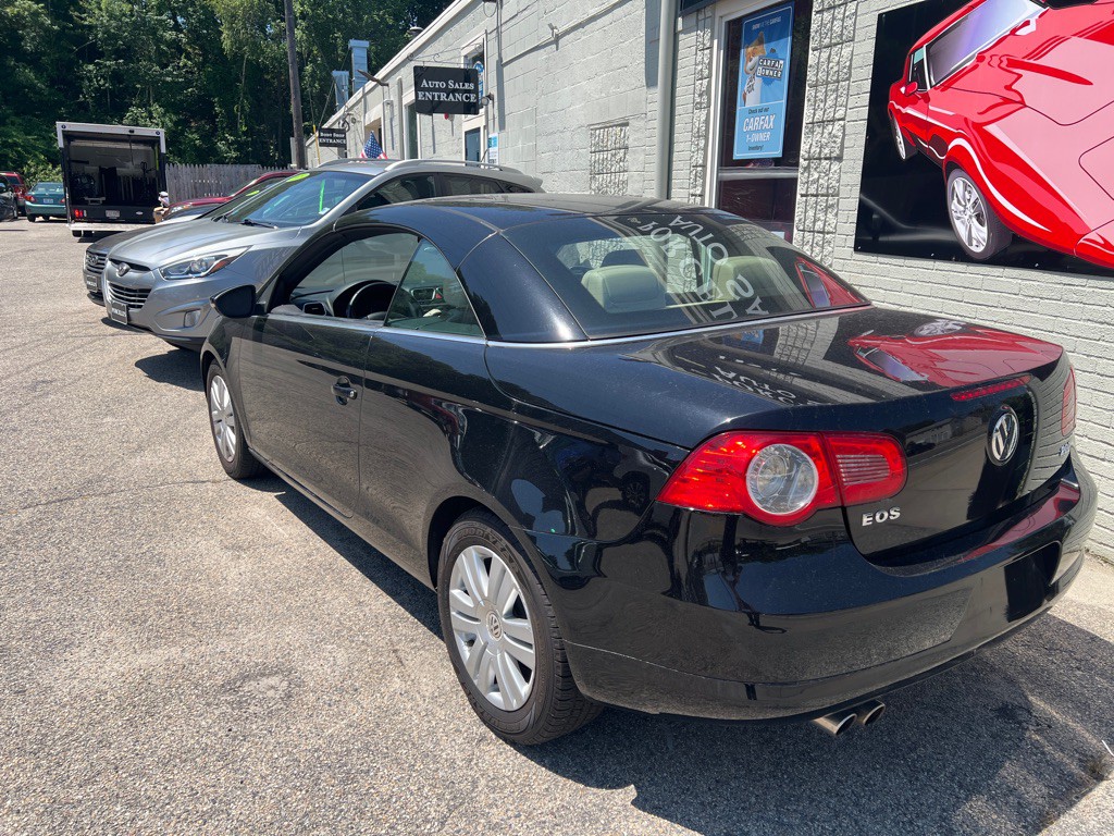 2009 Volkswagen Eos Image 3