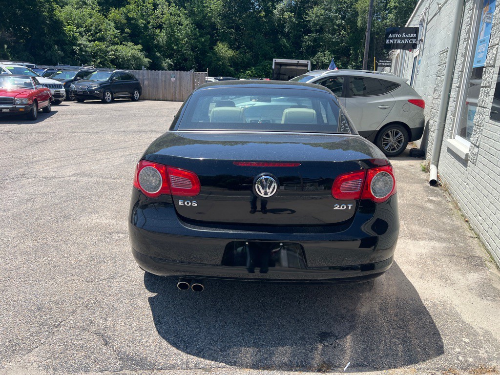 2009 Volkswagen Eos Image 4