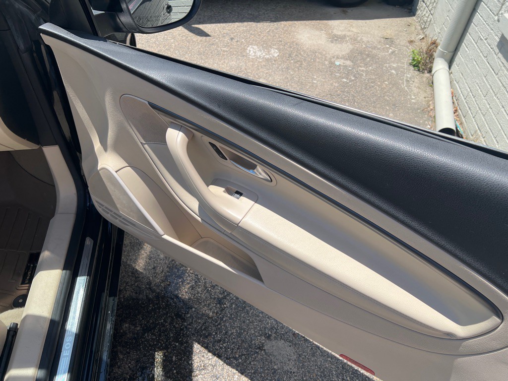 2009 Volkswagen Eos Image 13