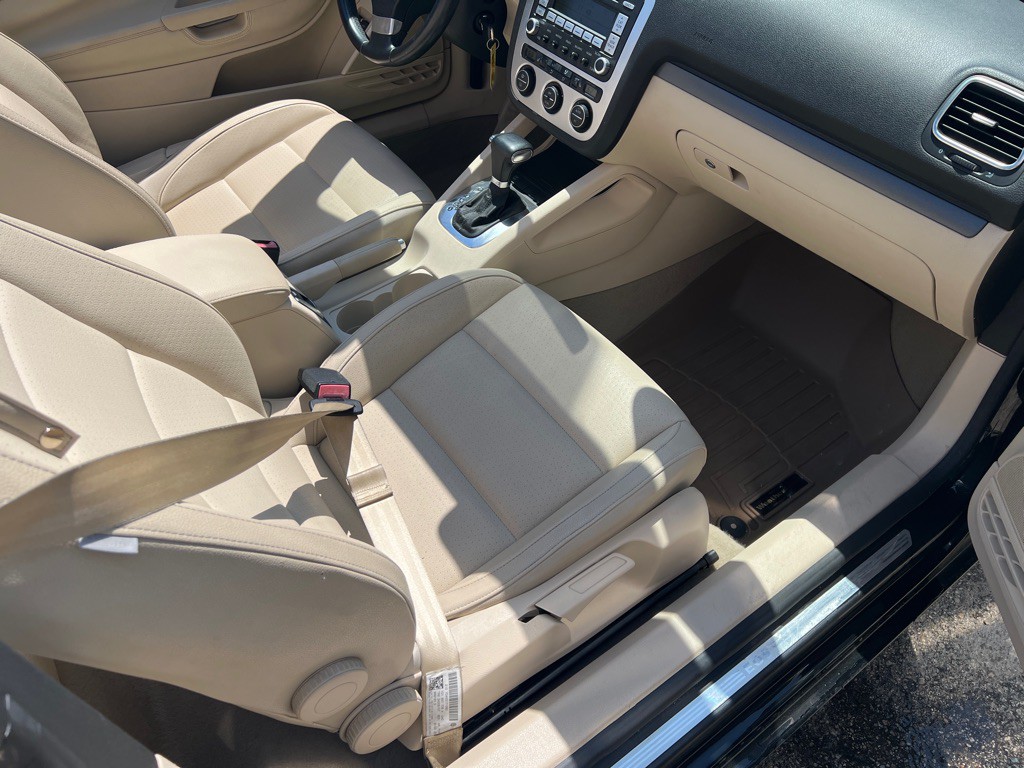 2009 Volkswagen Eos Image 14