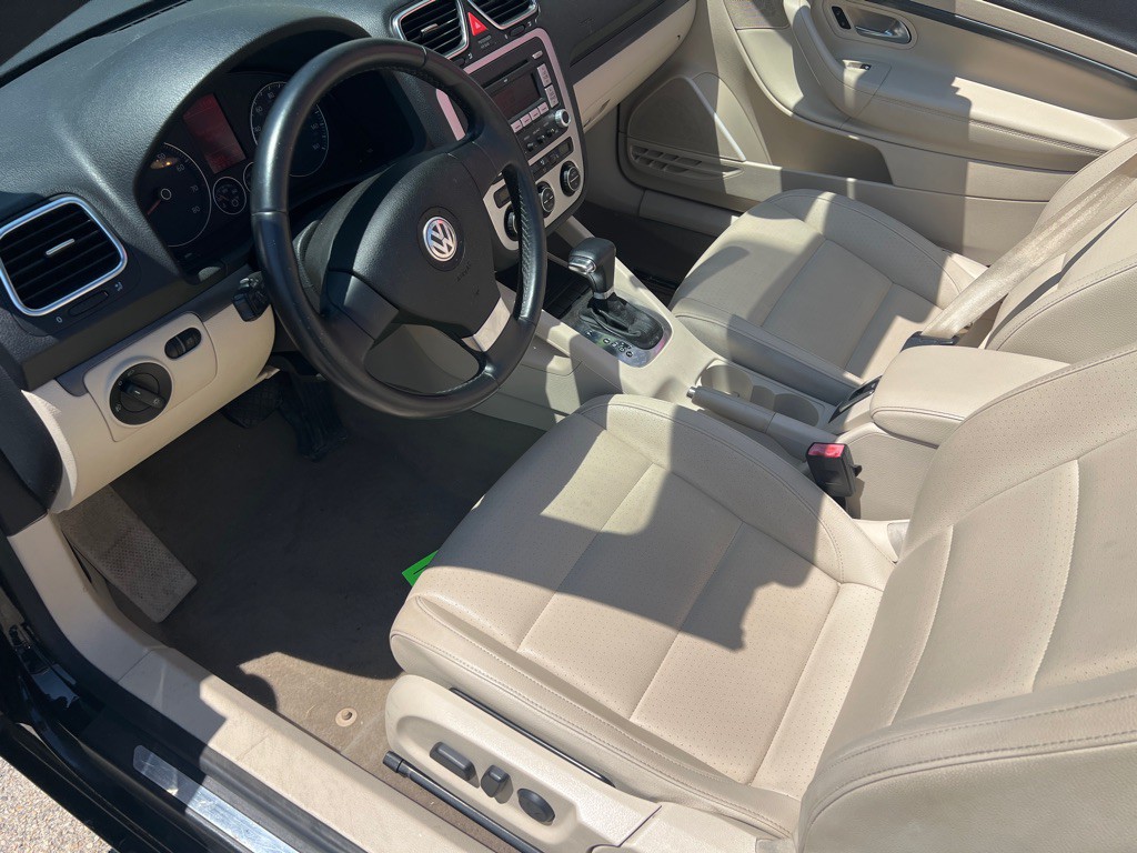 2009 Volkswagen Eos Image 17