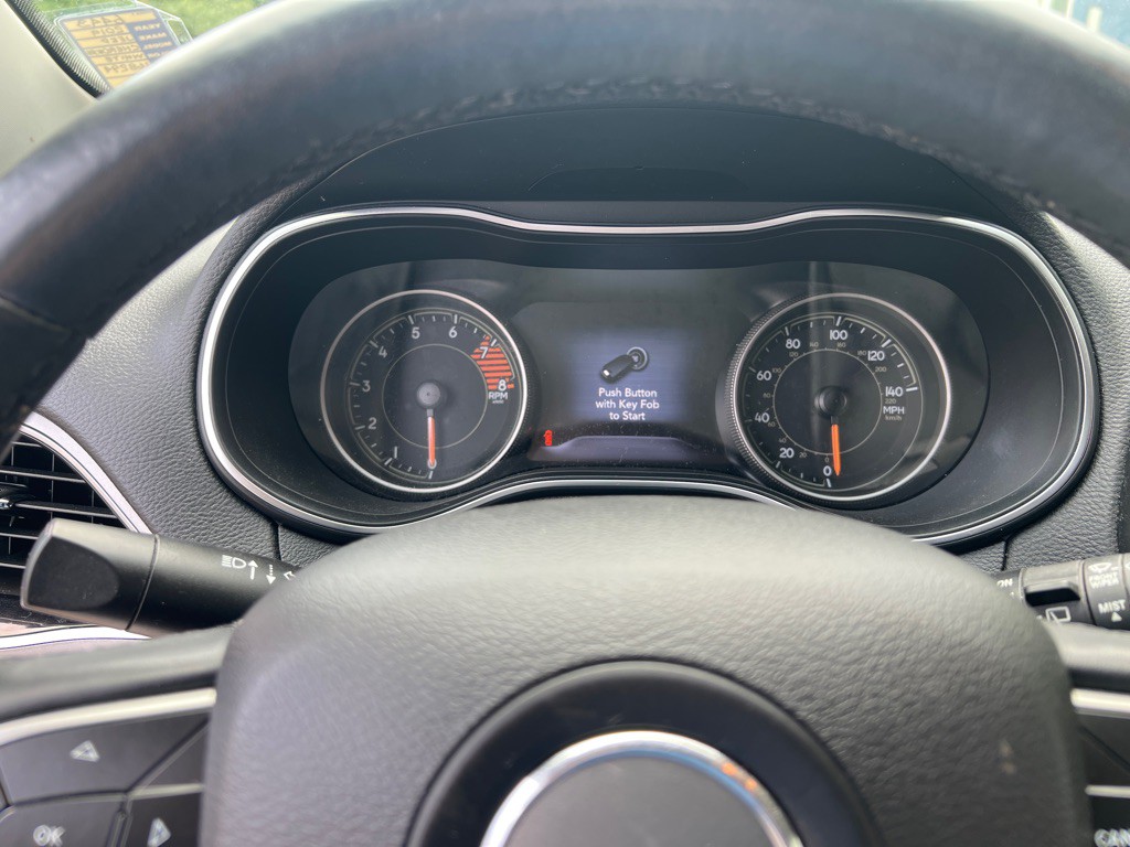 2019 Jeep Cherokee Image 18