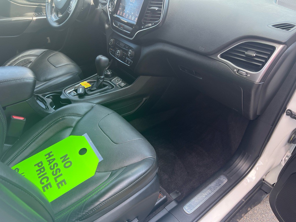2019 Jeep Cherokee Image 37
