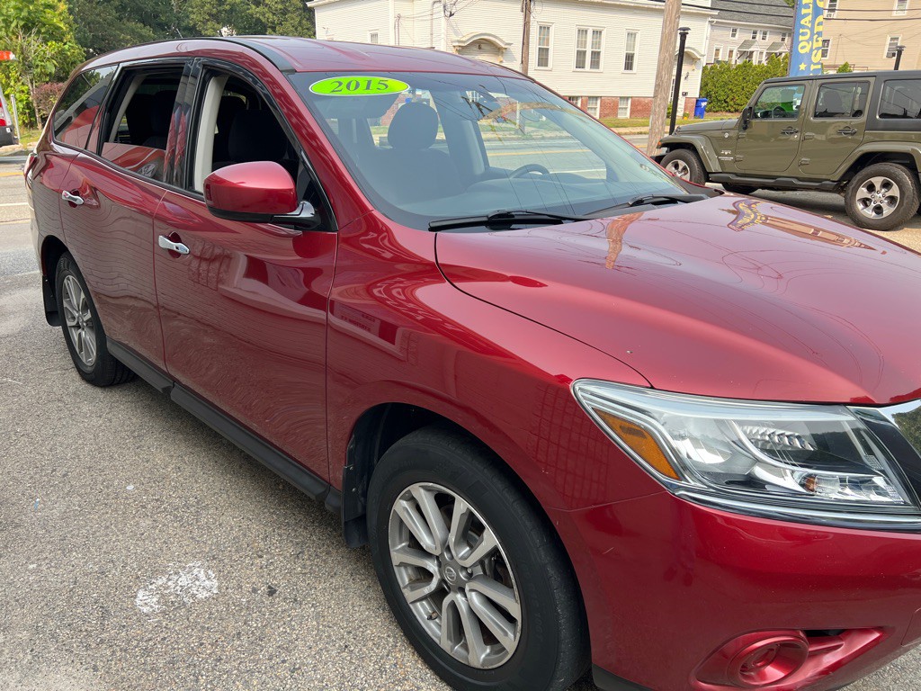 2015 Nissan Pathfinder Image 5