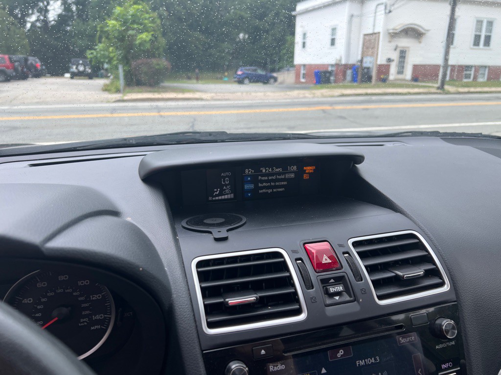 2018 Subaru Forester Image 19