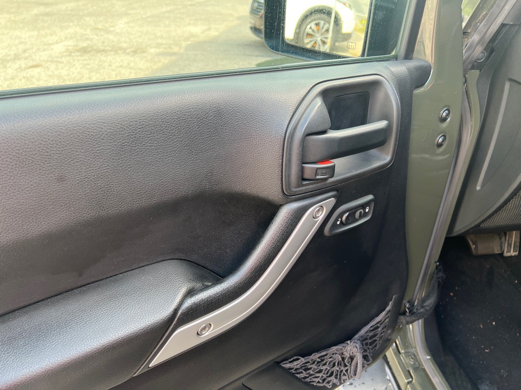 2016 Jeep Wrangler Unlimited Image 17