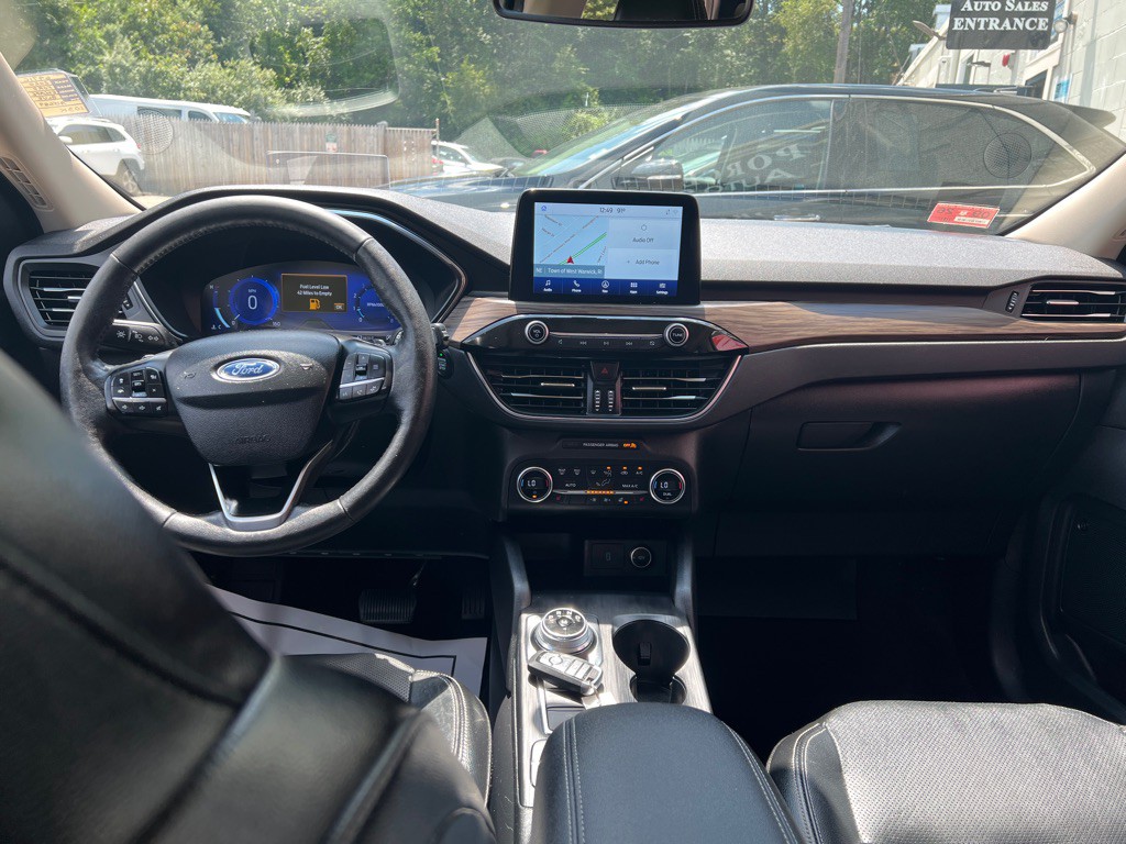 2020 Ford Escape Image 13