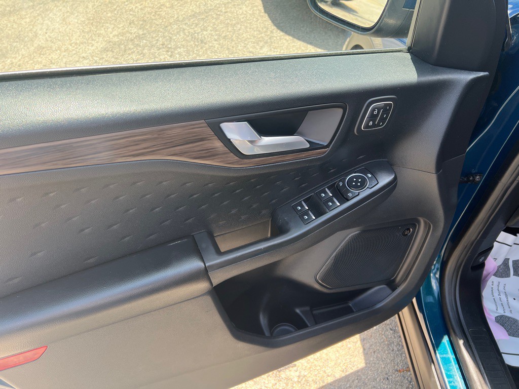 2020 Ford Escape Image 15