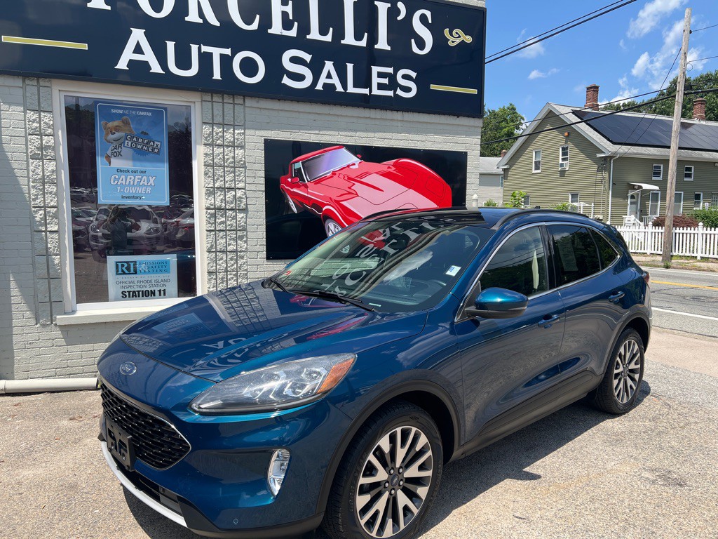 2020 Ford Escape Image 2