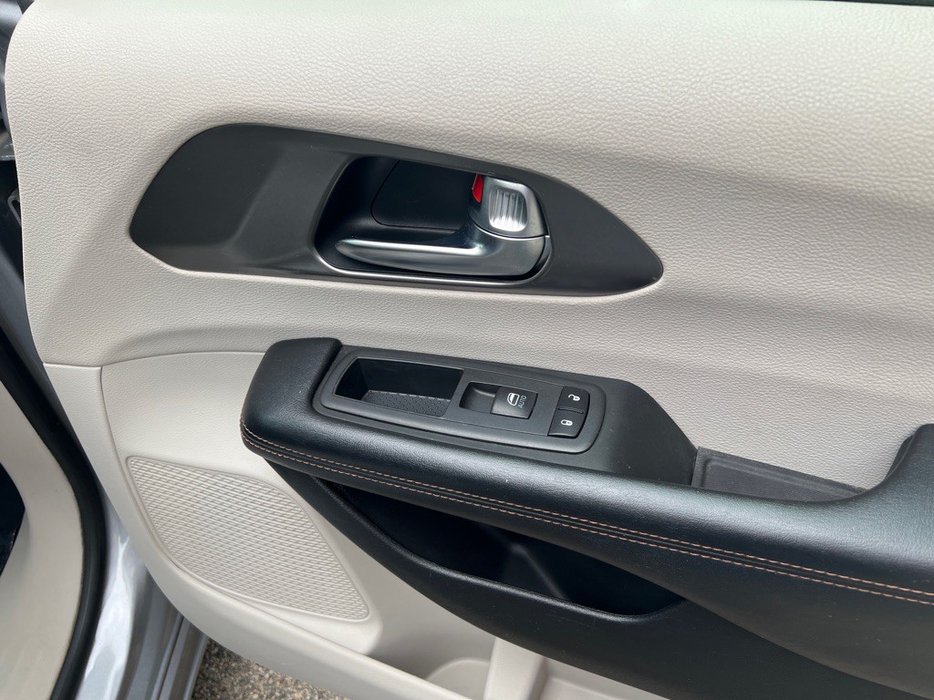 2020 Chrysler Pacifica Image 12