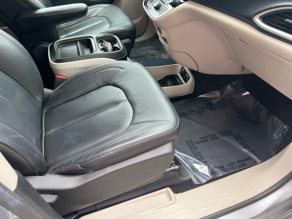 2020 Chrysler Pacifica Image 39