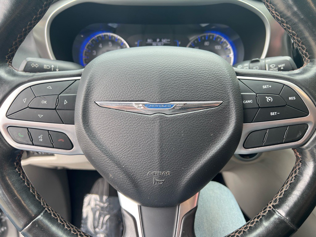 2020 Chrysler Pacifica Image 46