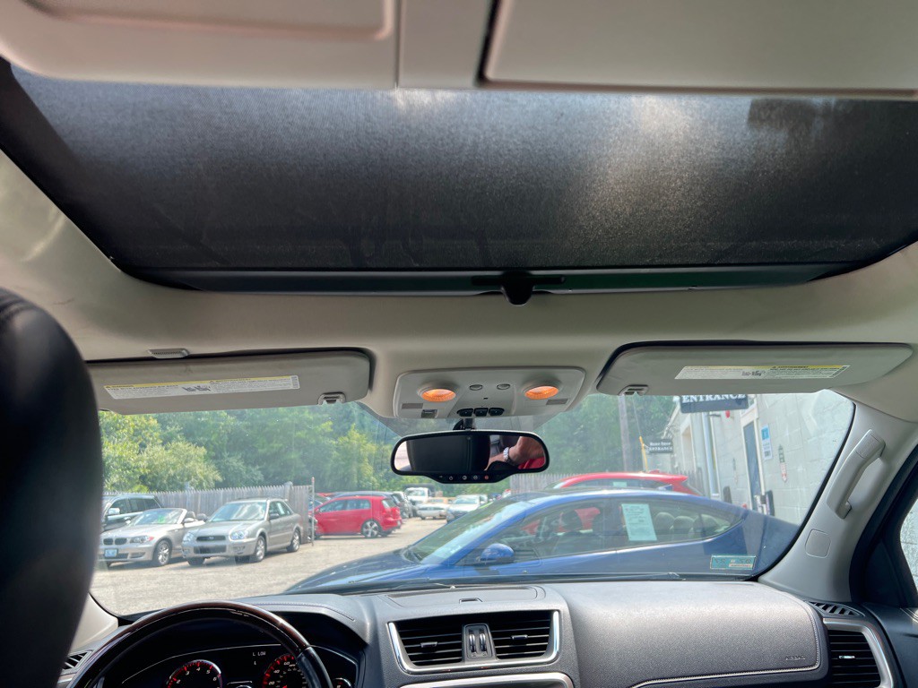 2013 GMC Acadia Image 16