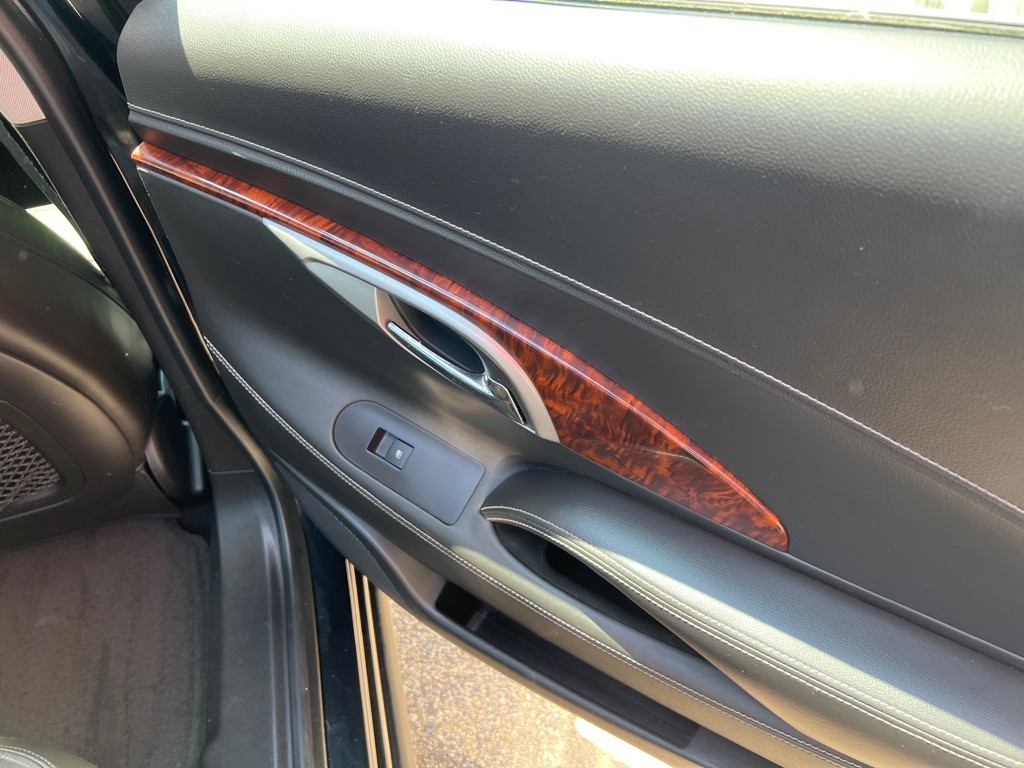 2013 Buick Lacrosse Image 9