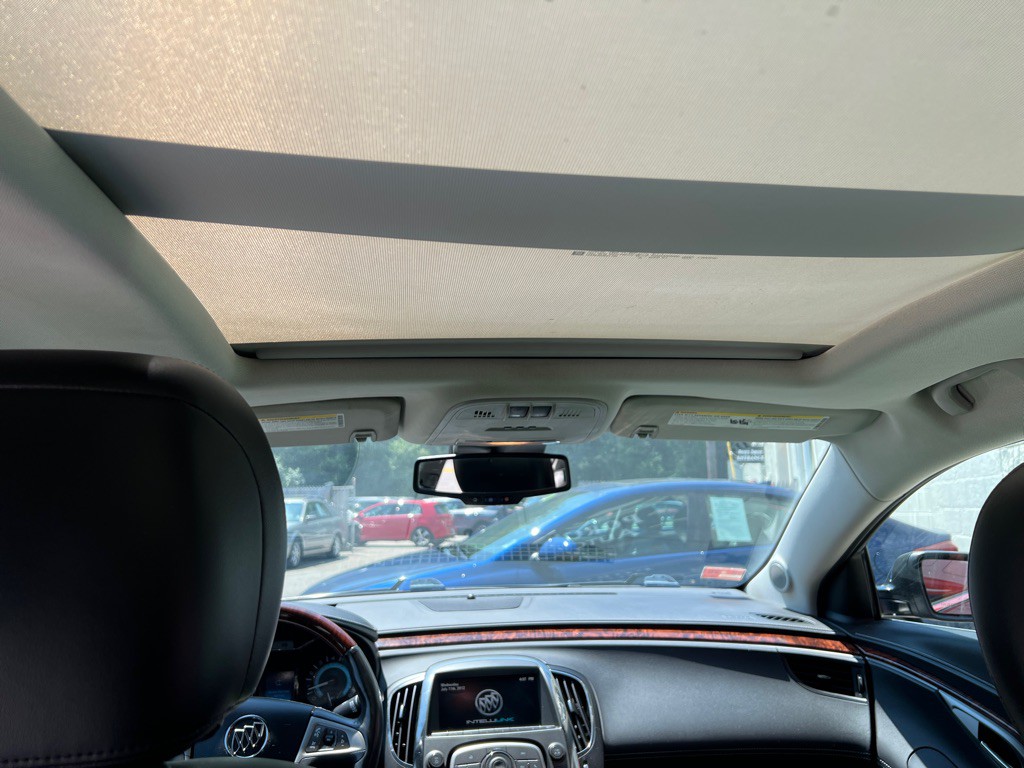 2013 Buick Lacrosse Image 16
