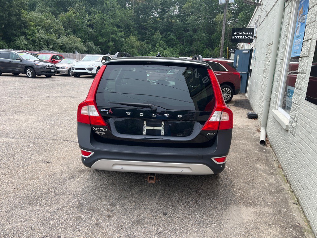 2013 Volvo XC70 Image 4