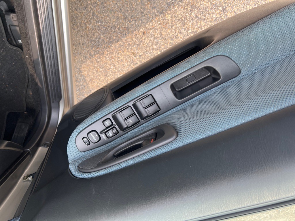 2005 Subaru Impreza Image 17