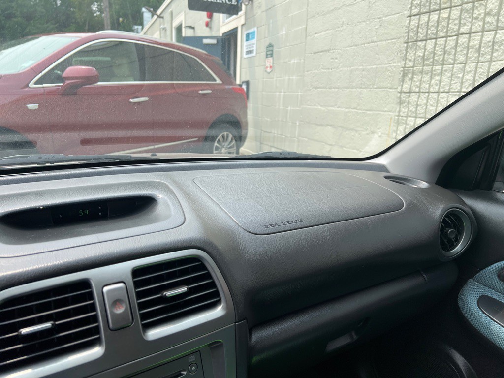 2005 Subaru Impreza Image 23