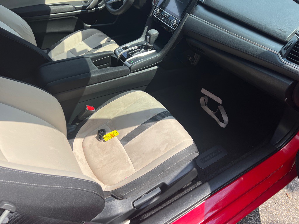 2016 Honda Civic Image 11