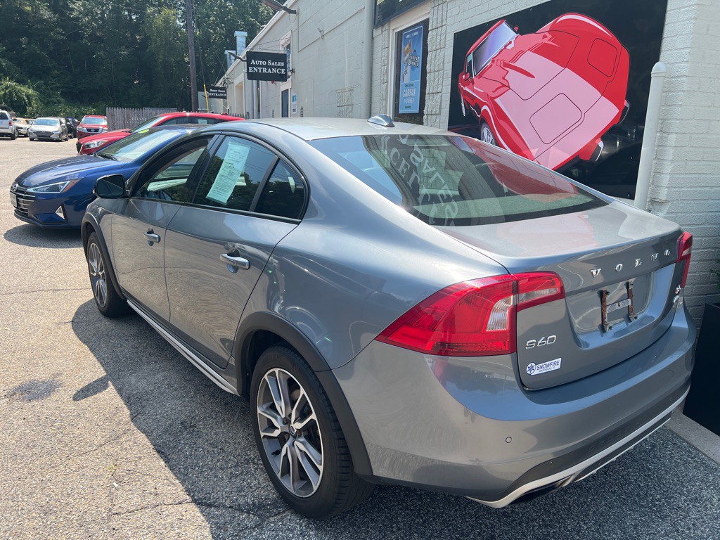 2016 Volvo S60 Image 3