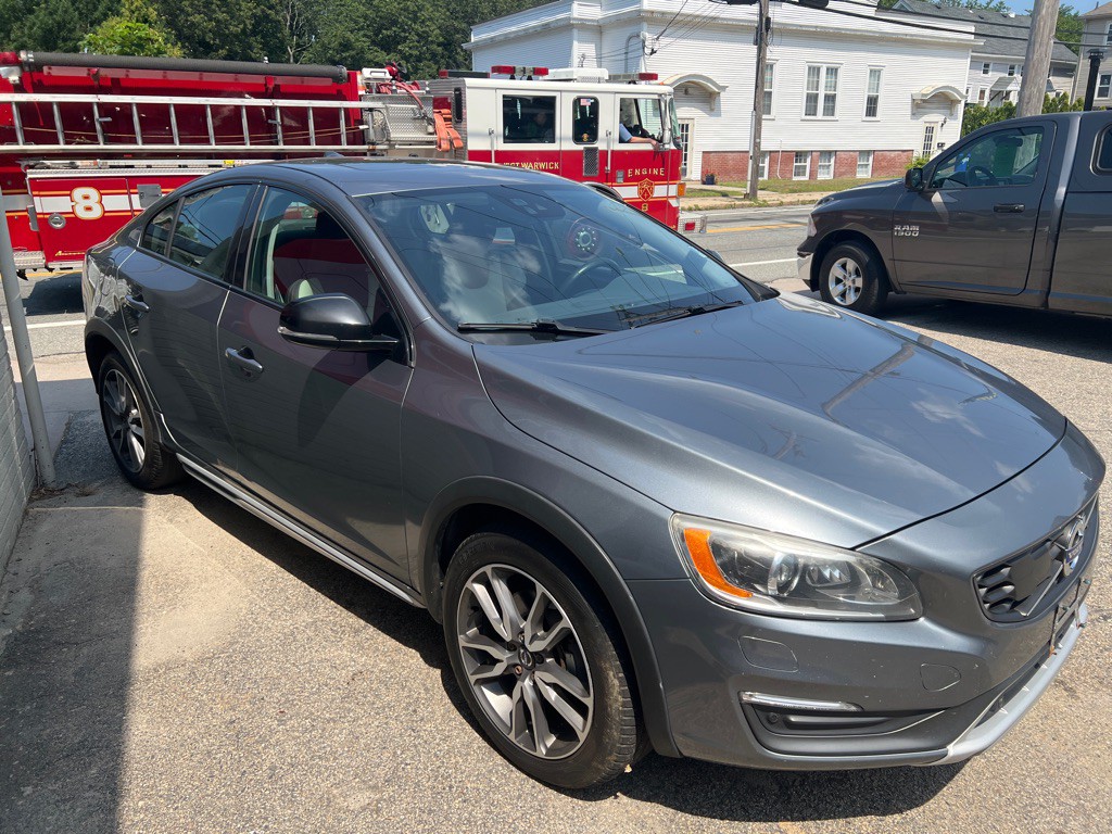 2016 Volvo S60 Image 5