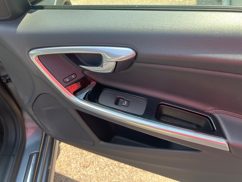 2016 Volvo S60 Image 11