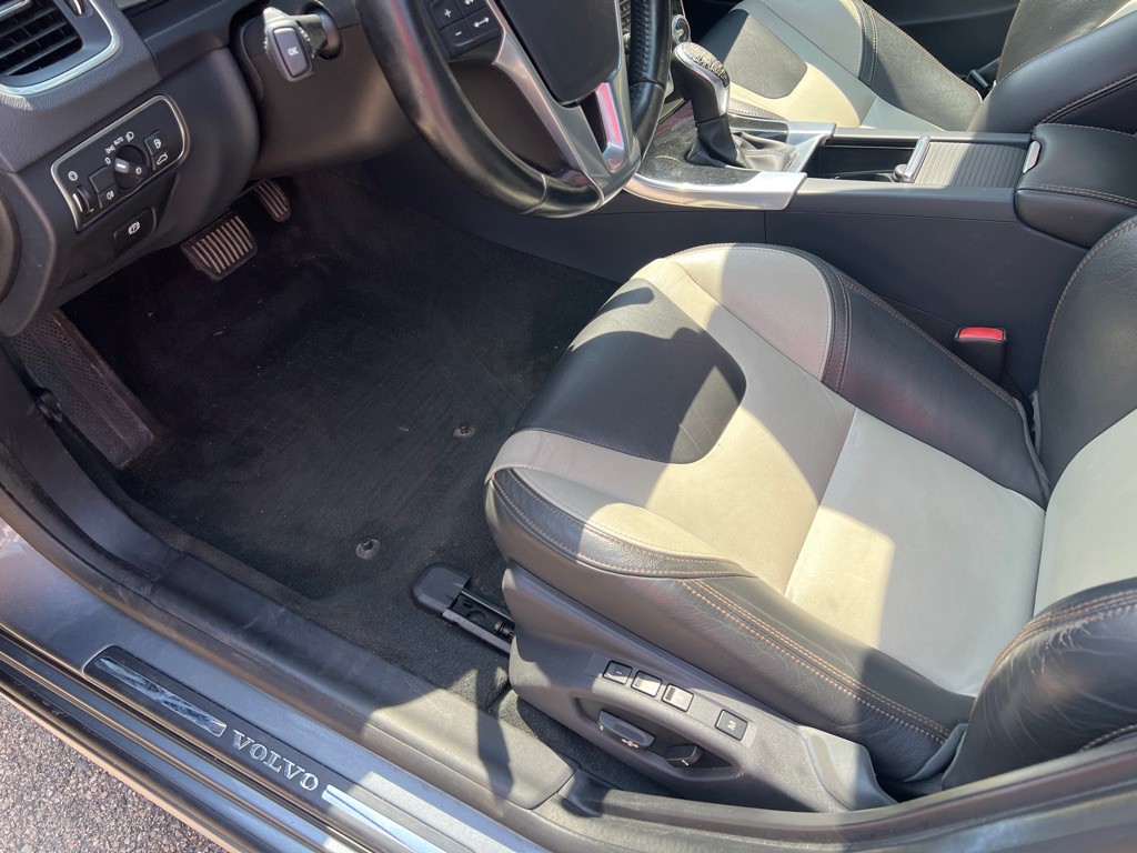 2016 Volvo S60 Image 18
