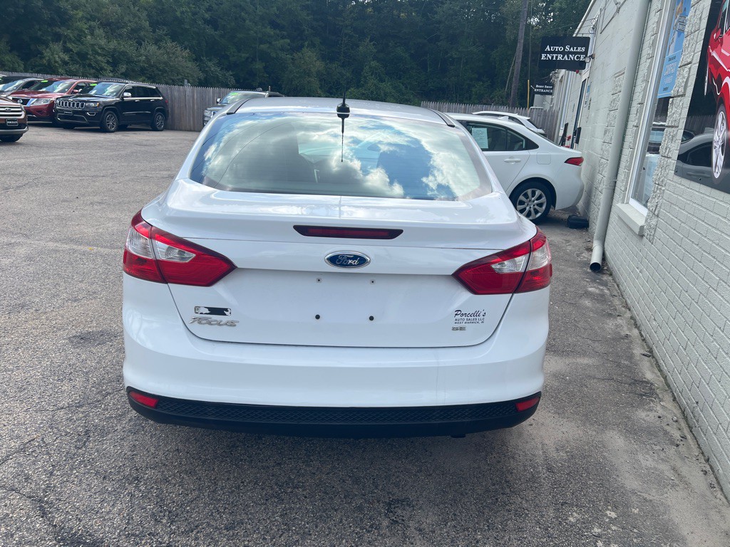 2013 Ford Focus Image 4