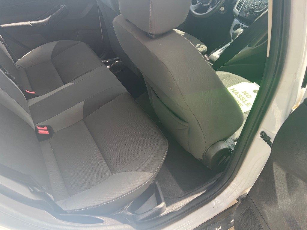 2013 Ford Focus Image 8