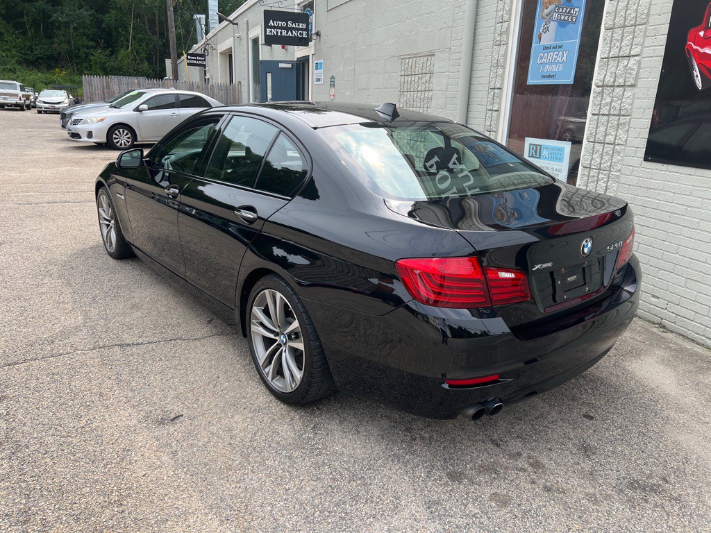 2016 BMW 5 Series Image 3