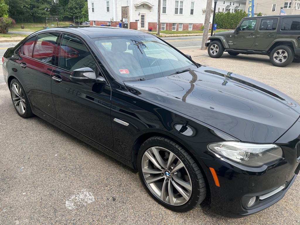 2016 BMW 5 Series Image 6