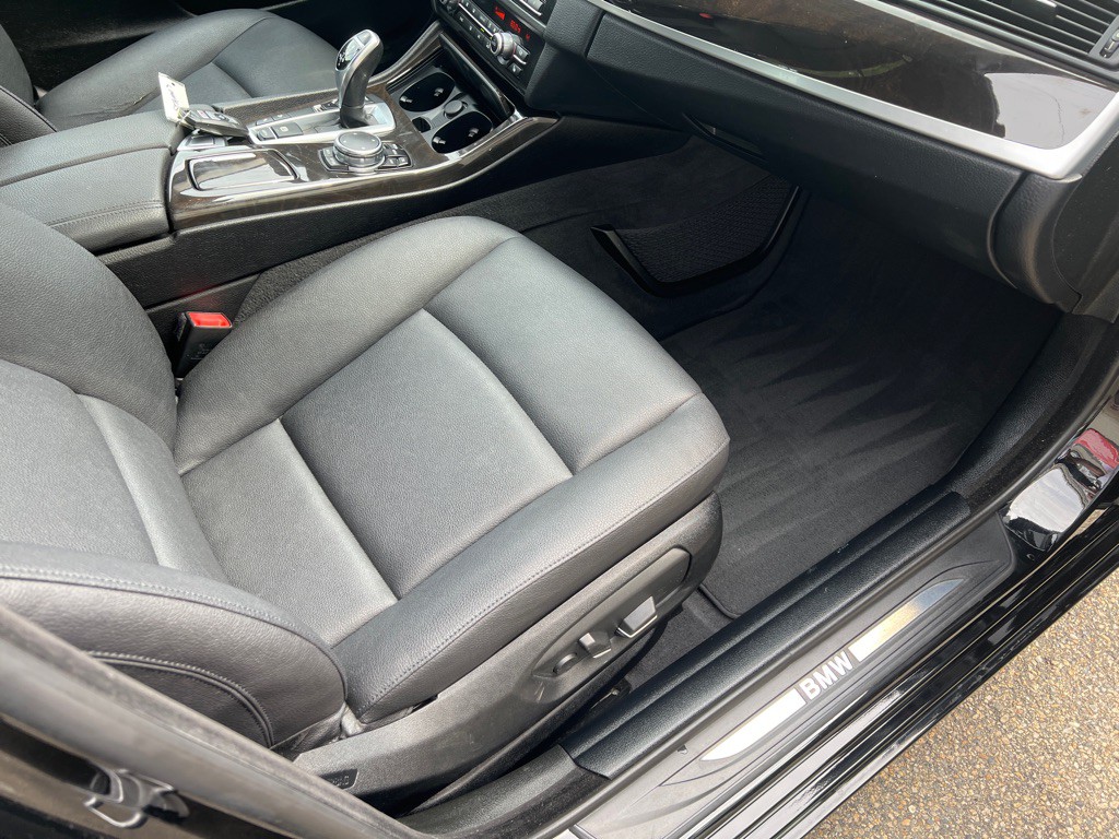 2016 BMW 5 Series Image 13