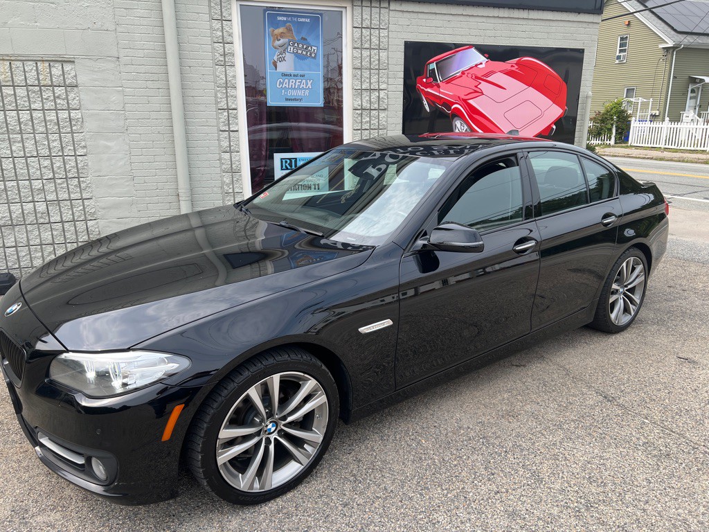 2016 BMW 5 Series Image 2