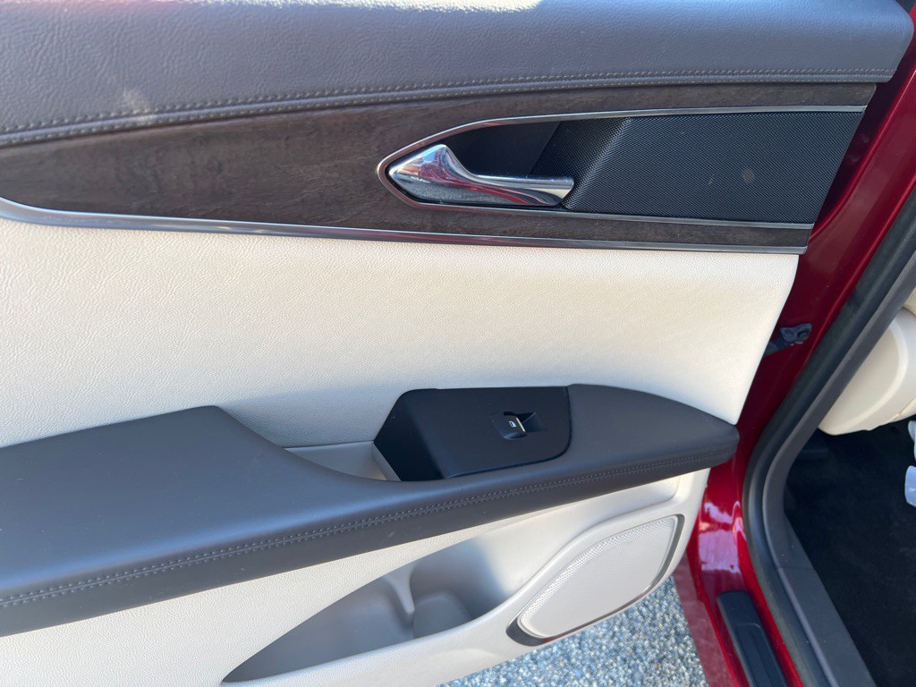 2017 Lincoln MKX Image 14