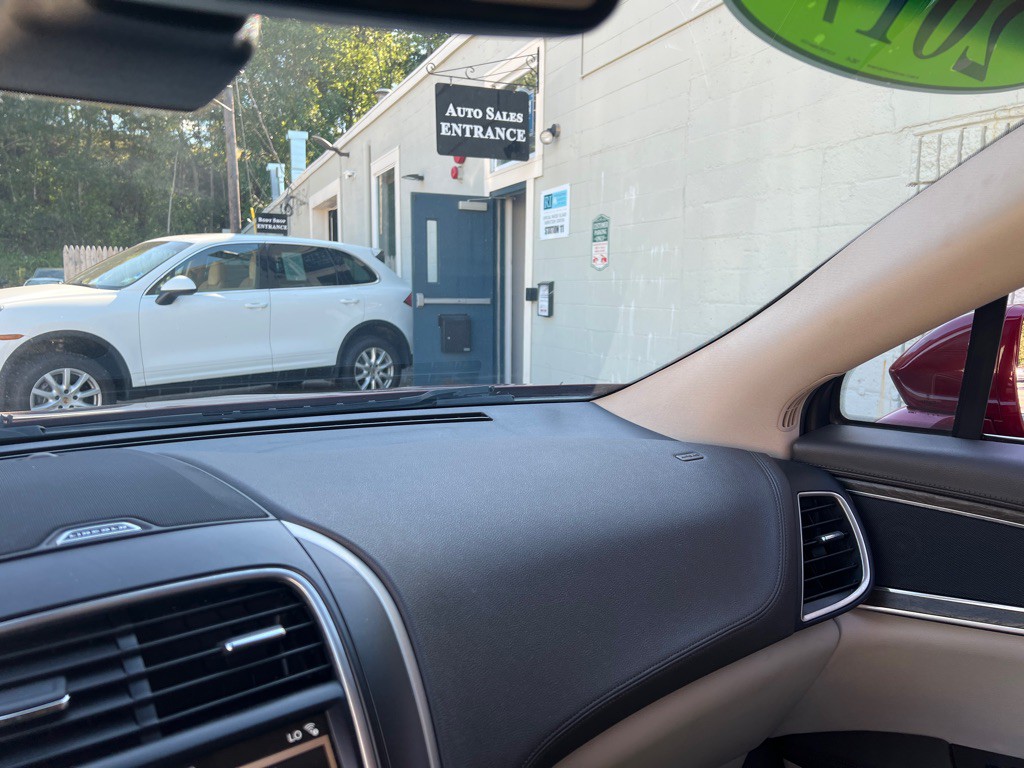 2017 Lincoln MKX Image 26
