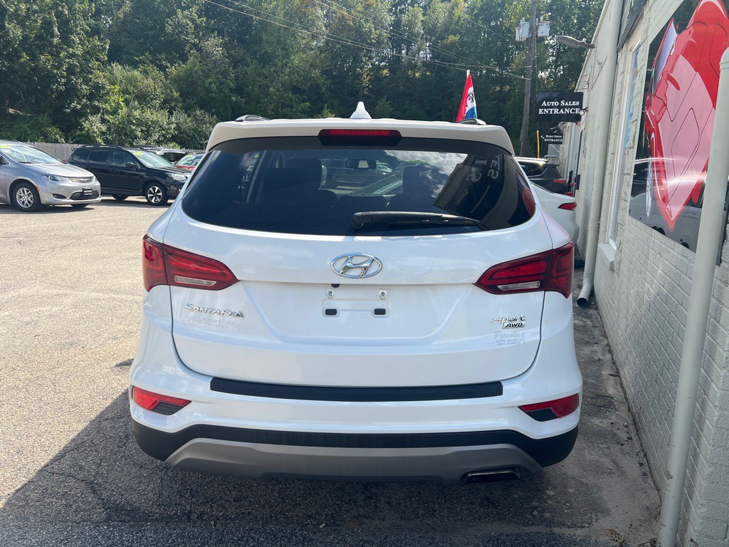 2017 Hyundai Santa Fe Sport Image 4