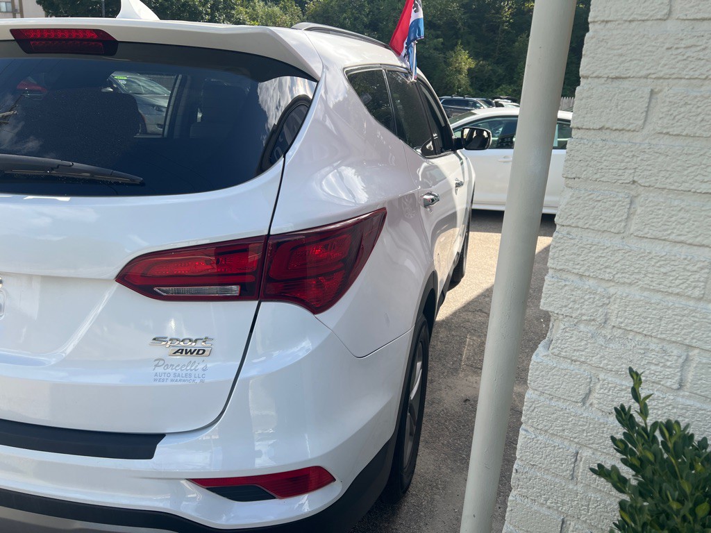 2017 Hyundai Santa Fe Sport Image 5