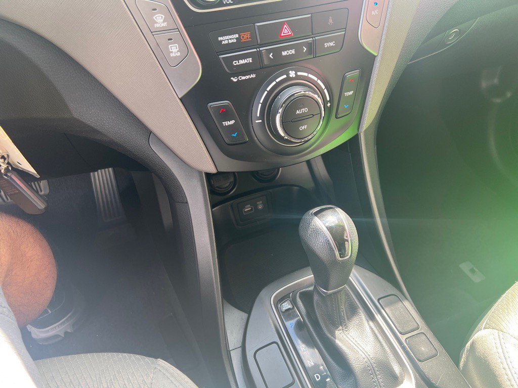 2017 Hyundai Santa Fe Sport Image 21