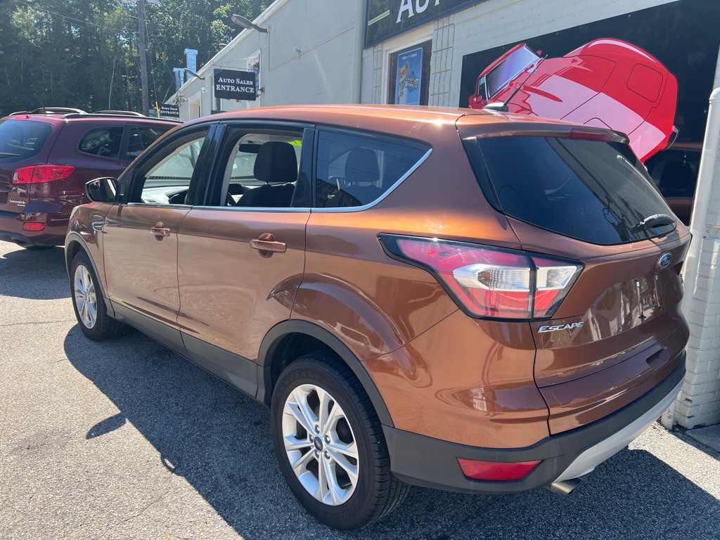 2017 Ford Escape Image 3