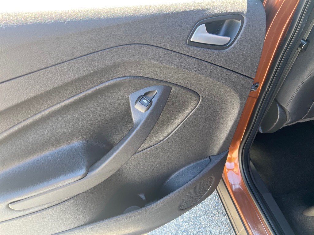 2017 Ford Escape Image 14
