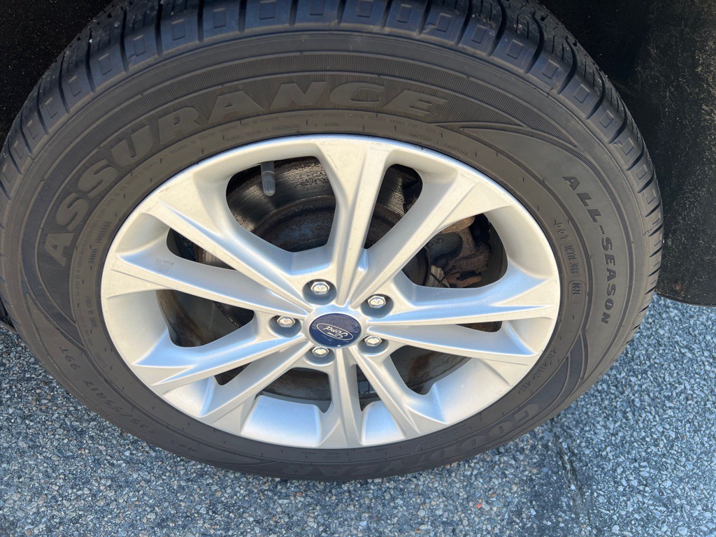 2017 Ford Escape Image 25